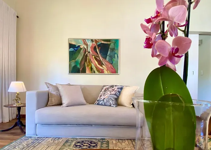 Rondeletia Cottage Guesthouse - Premium Self Catering